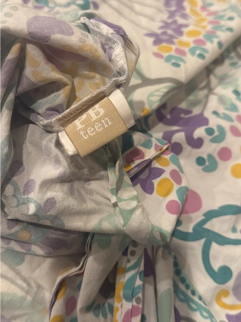 Pottery Barn Teen Paisley Cotton Sheet Set in Teal, Lavender & Yellow on White